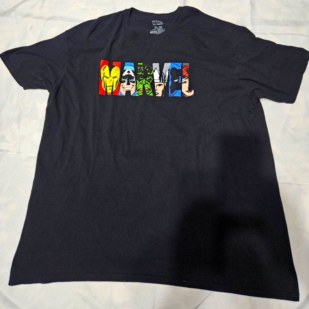 MARVEL TSHIRT SIZE 2XL